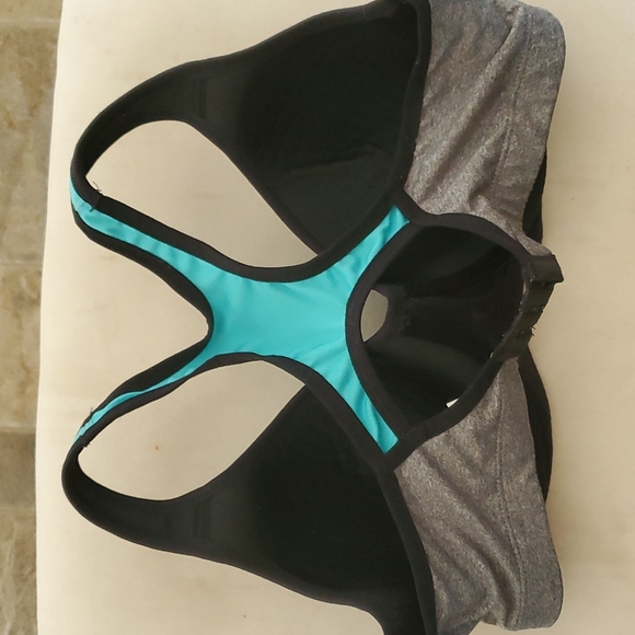 Bestform Sports Bra 38C - Picture 2 of 3